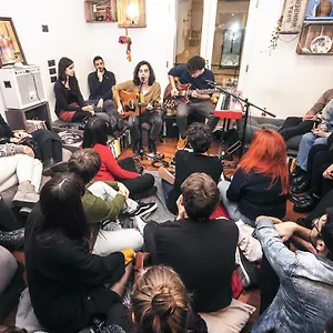 Dopa Hostel Bolonya