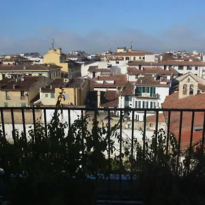 2* Otel Cordova