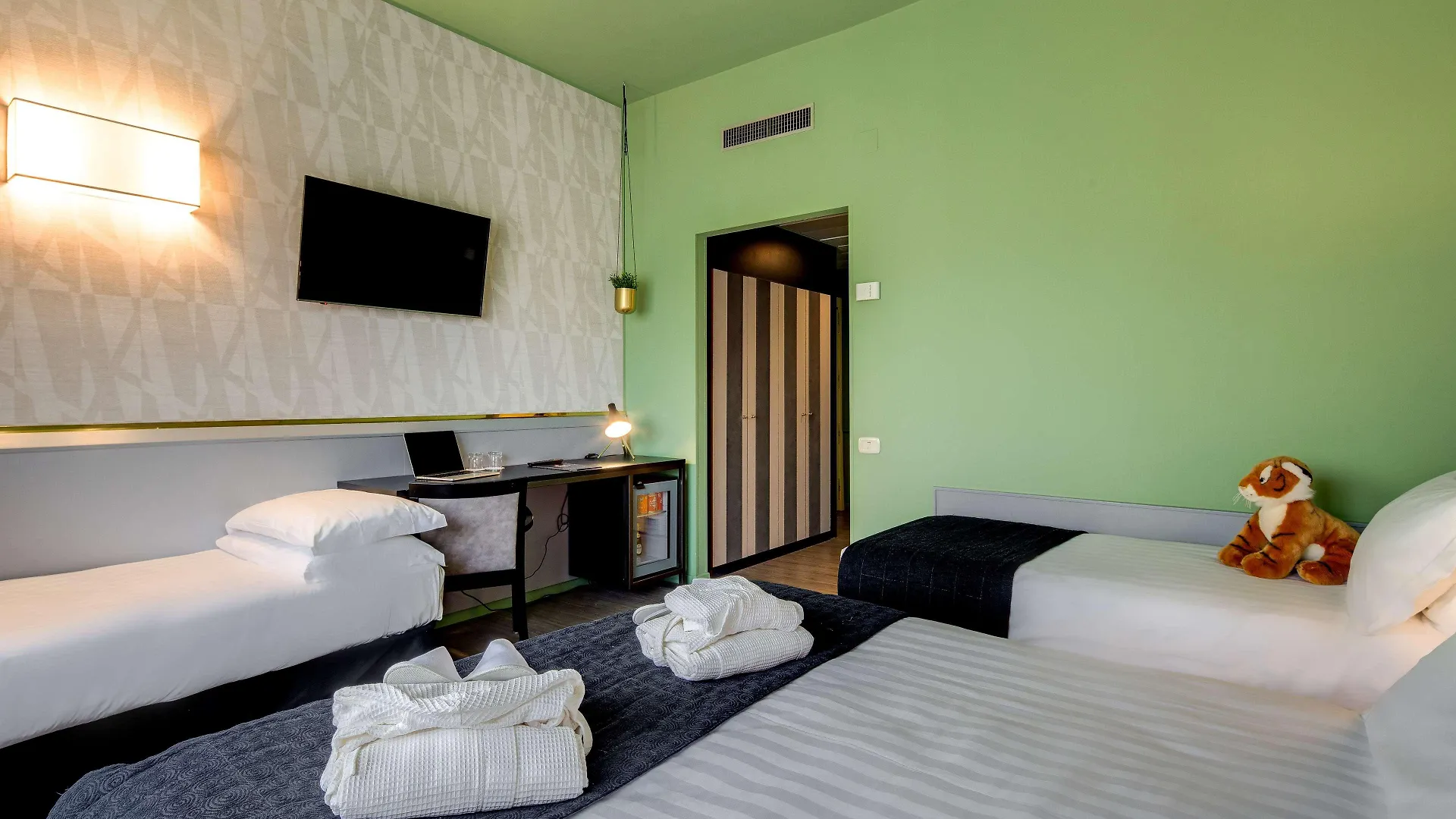 Best Western Plus Chc Floransa 4*,