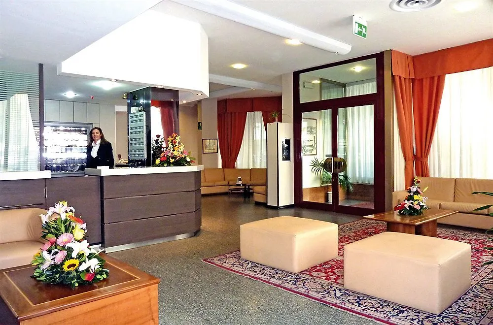 Best Western Plus Chc Флоренция 4*,  Италия